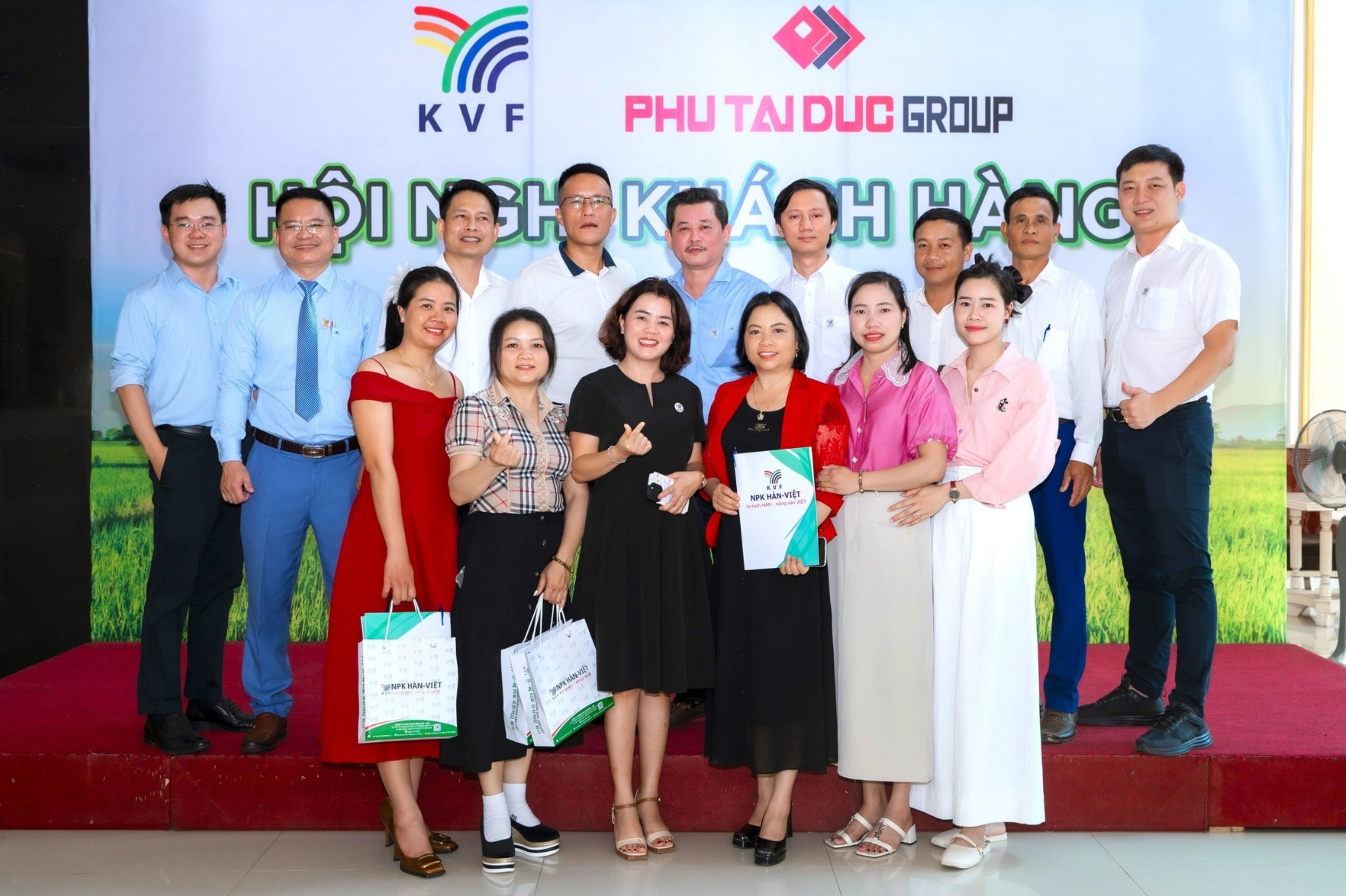 HỘI NGHỊ KHÁCH HÀNG 2025